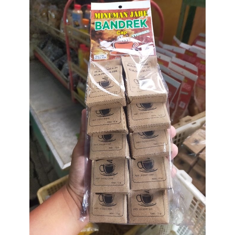 

Bandrek tyungke - bandrek Jogja - bandrek praktis - isi 10 - minuman penghangat badan - mencegah dan mengobati masuk angin - oleh-oleh Jogja