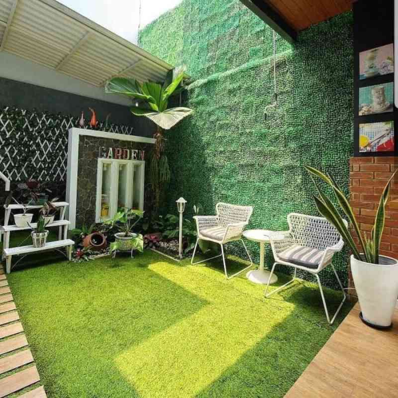 Taman rumput sintetis