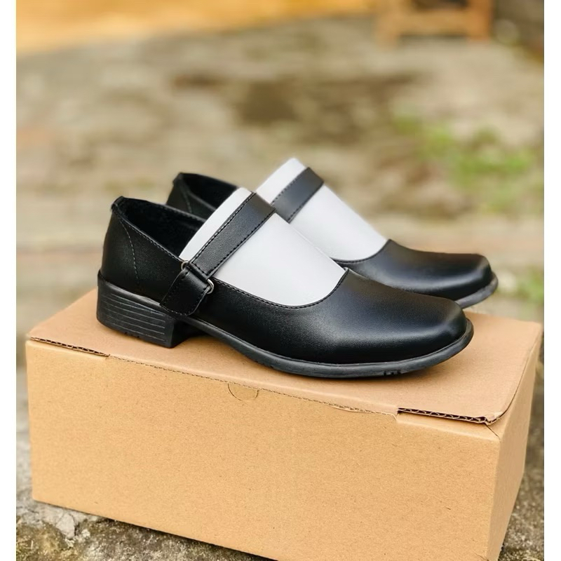 SAHILA - Sepatu Pantofel Wanita Hitam / Sepatu Kantor Wanita Sepatu Hitam