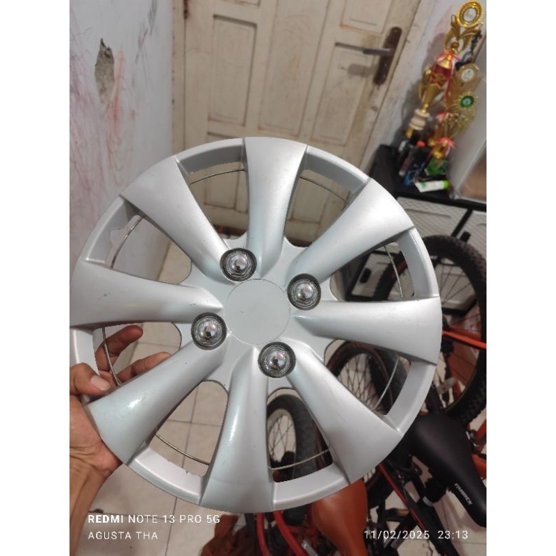wildop / dop daihatsu agya / xenia  ring 13 harga untuk 1 biji