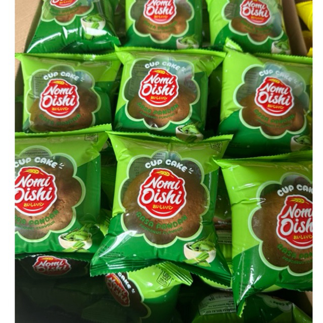 

cup cake nomi Oishi bolu krim 1 dus isi 60 pcs bisa mix rasa sesuai selera murah