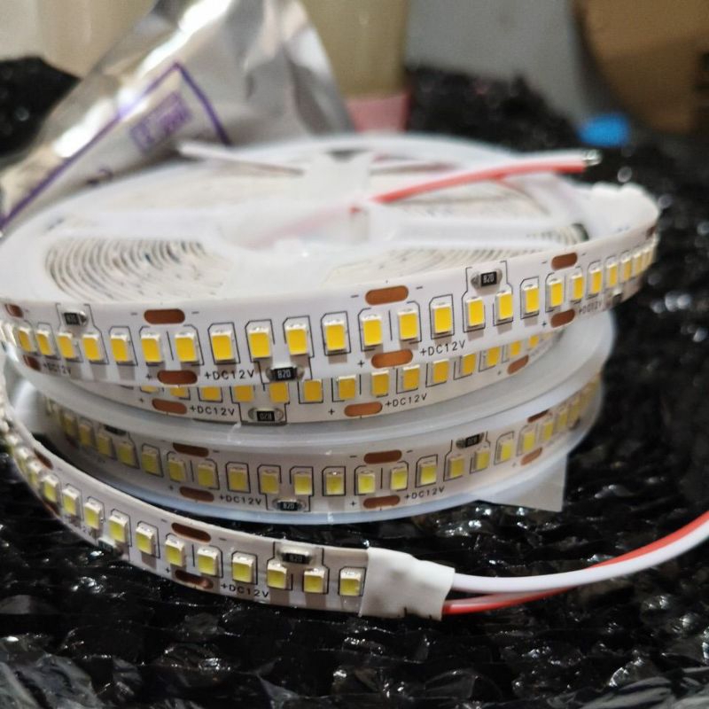 LED strip 2835 240 mata led permeter non silicon