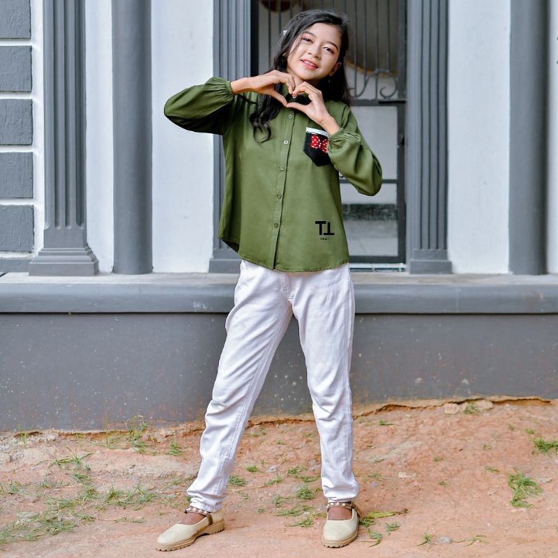 CLAIRE SHIRT - KEMEJA ANAK PEREMPUAN TANGGUNG MAX 13TH COUPLE IBU ANAK RAYON TWILL POLOS OVERSIZE KO