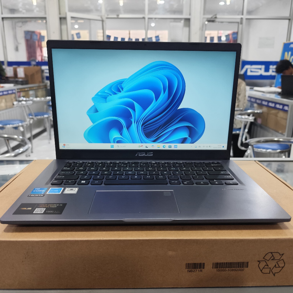 Asus Expertbook P1412CEA Core i3 gen 11 RAM 4GB SSD 256GB Layar 14" FHD Slim Windows 11 Like New