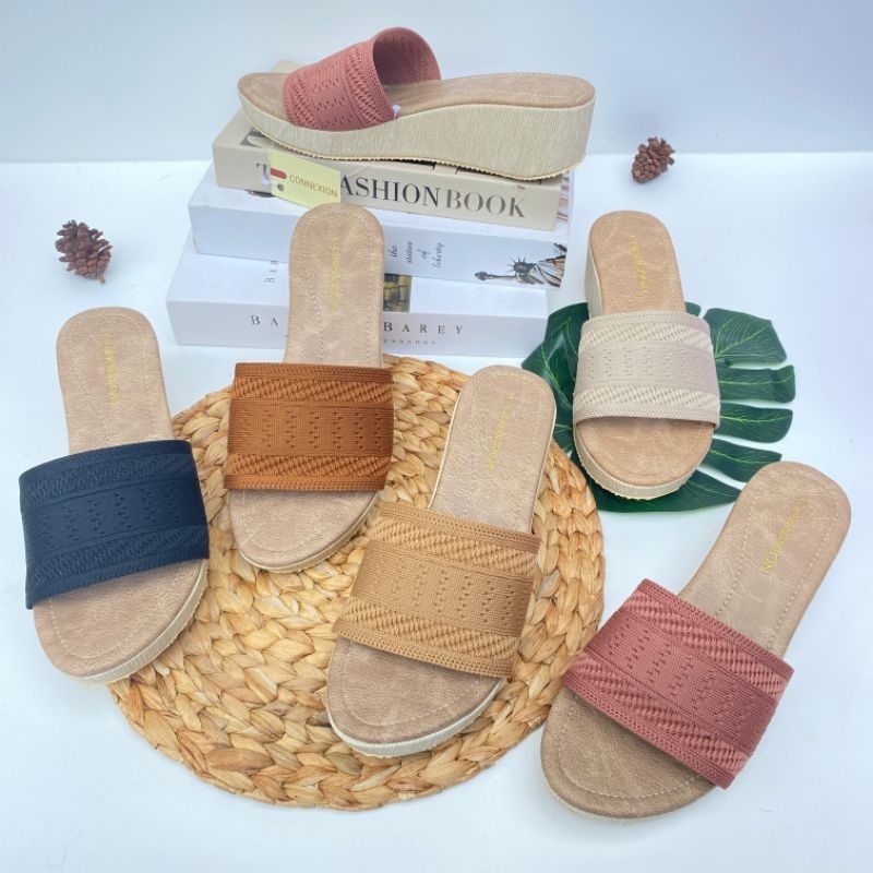 Sandal wanita wedges cnx RAJUT