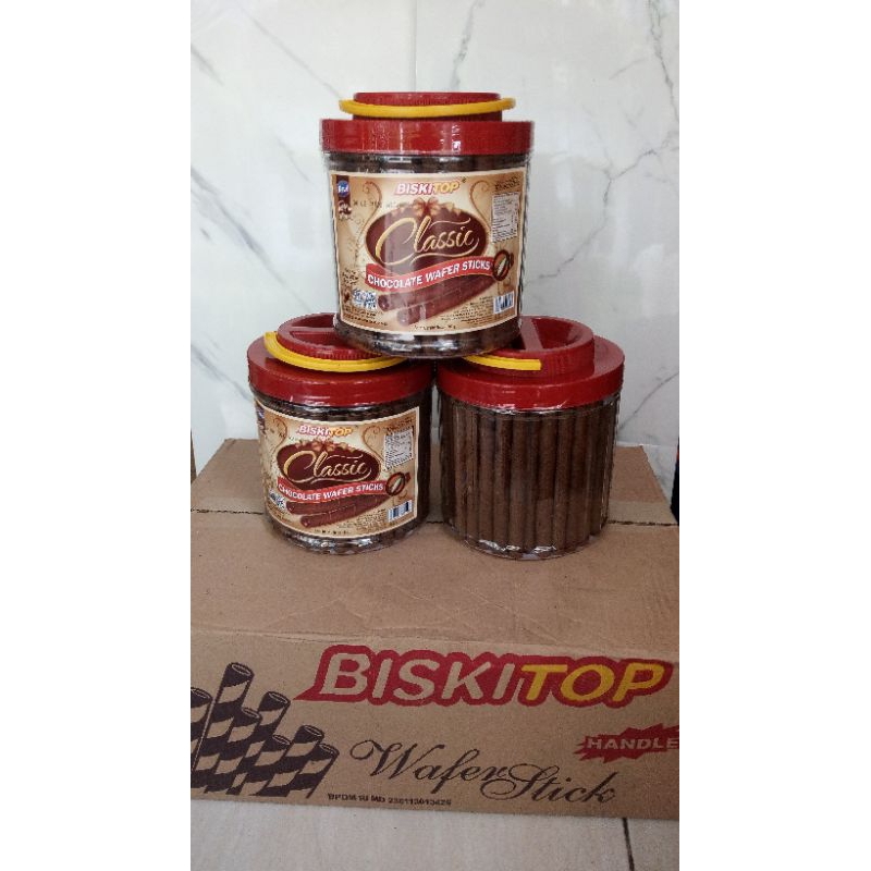 

Astor/wafer roll 500gr toples(pengambilan banyak bisa chat lewat shope) sesuai stok yang ada