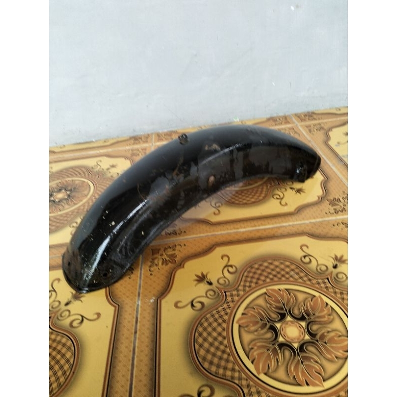 Slebor belakang Suzuki Trs GP100 GP125 Original copotan