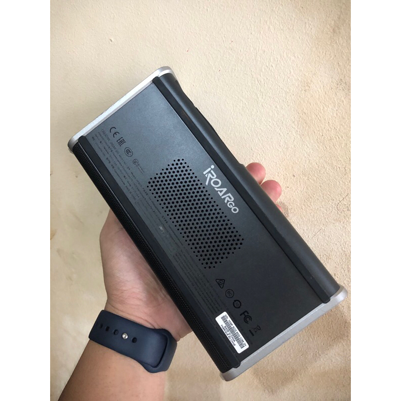 Speaker Portable Creative Iroar Go