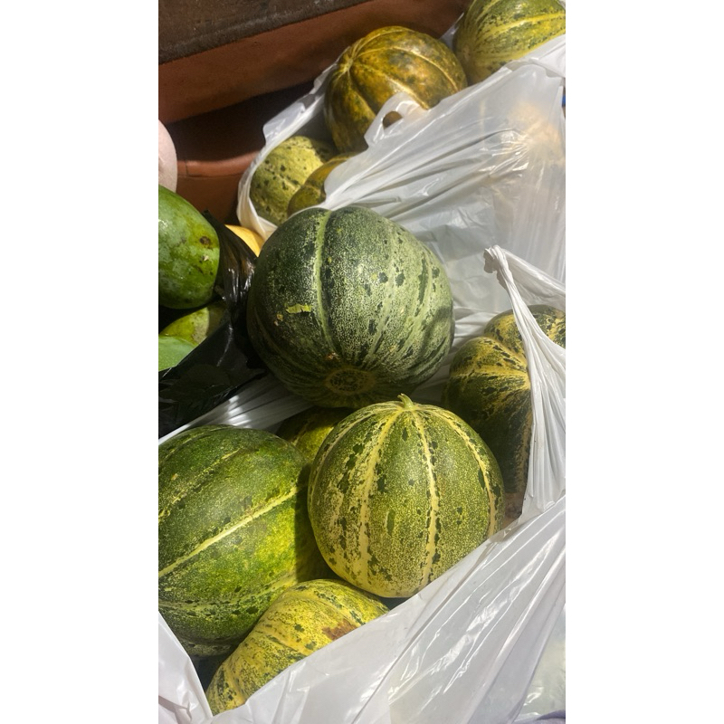 

buah blewa manis legit