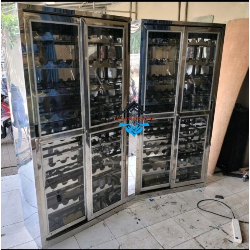 Lemari dialyzer stainless / Lemari dialyzer / Lemari stainless