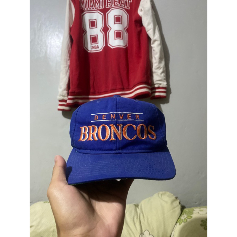 Topi Vintage Denver Broncos Starter