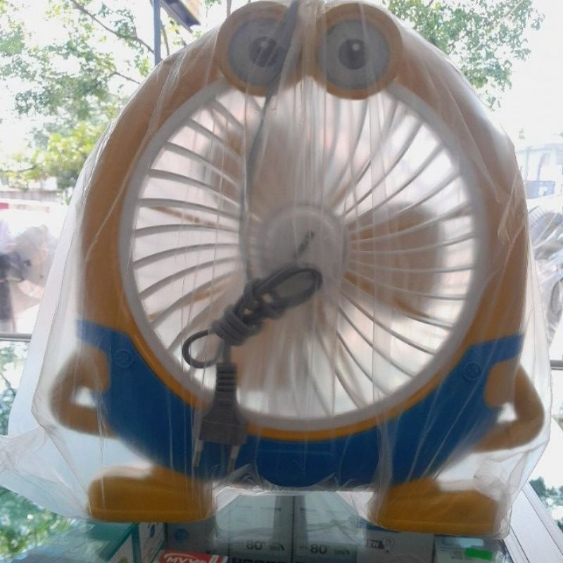 KIPAS ANGIN KARAKTER MINION