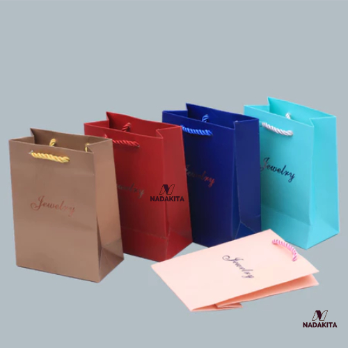 

Paperbag Tote Bag Tas Jinjing Kantung Kantong Bungkus Hadiah Kado Paperbag Souvenir Perhiasan