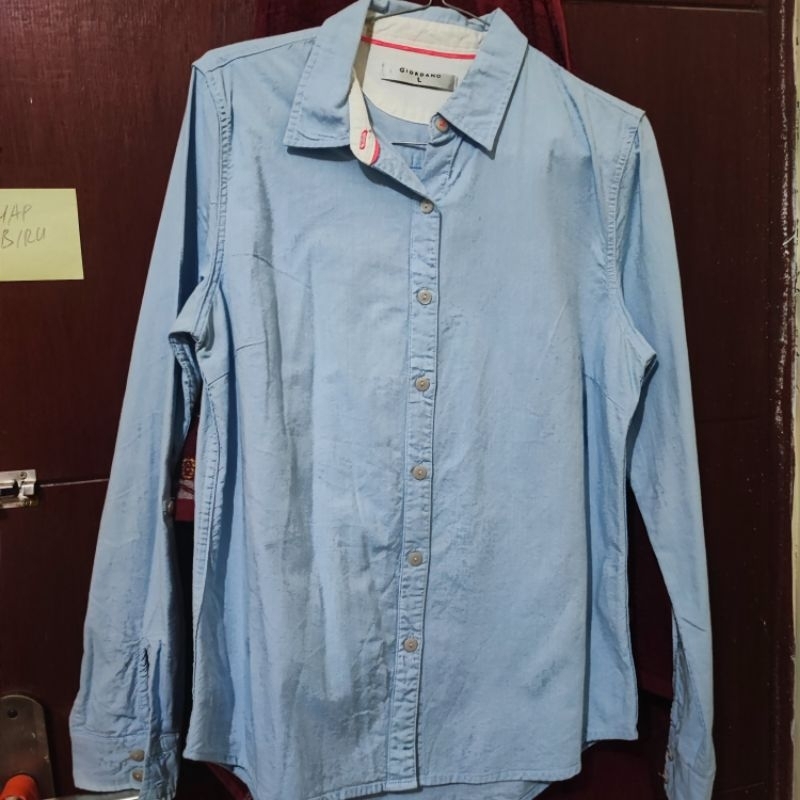 PRELOVED Kemeja Wanita Giordano 100% Katun