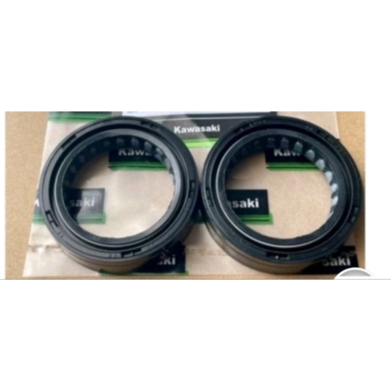 Oilseal sok depan dtracker KLX bf USD upside down
