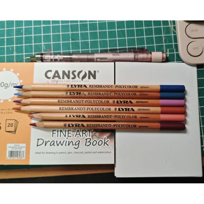 

Lyra Rembrandt Polycolor set 6 warna colored pencils