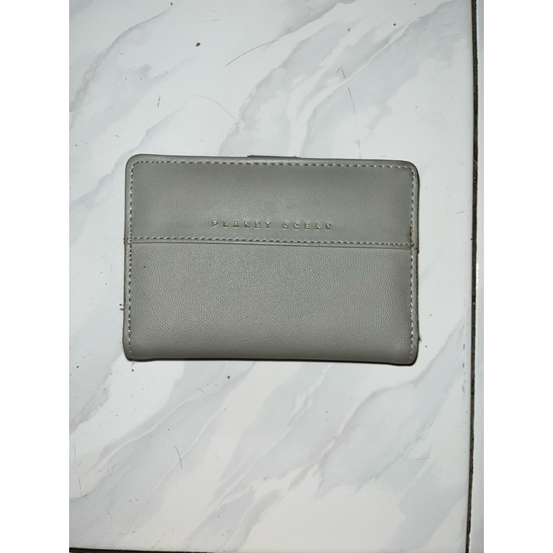 Preloved Dompet Planet Ocean Grey dompet cewek wanita