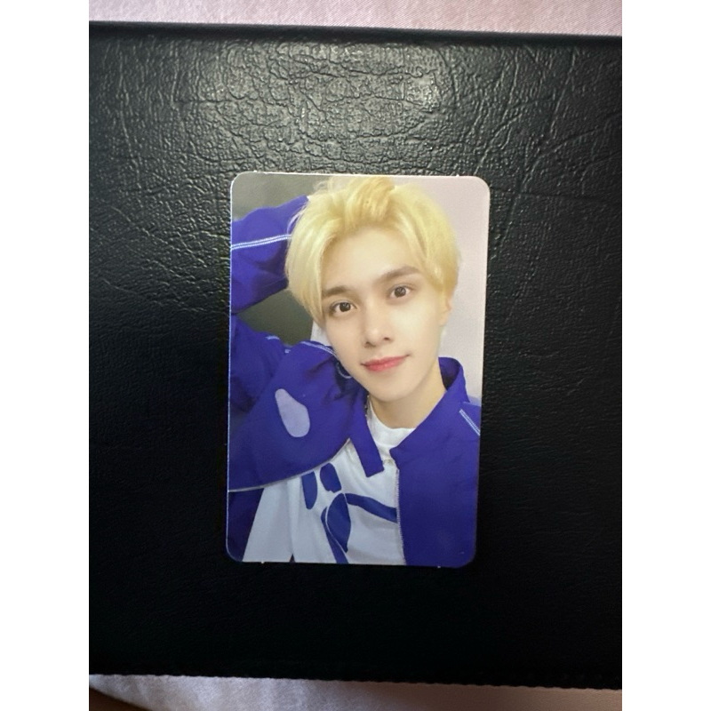 Official PC photocard Hendery Wayv Nct 2020 album
