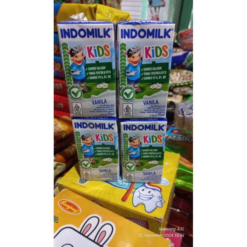 

Susu Indomilk Kids Rasa Coklat, Strauberi, Vanila Isi @115ml