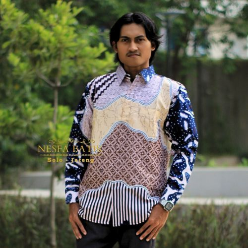 Kemeja Batik Pria Lengan Panjang Pantai Navy