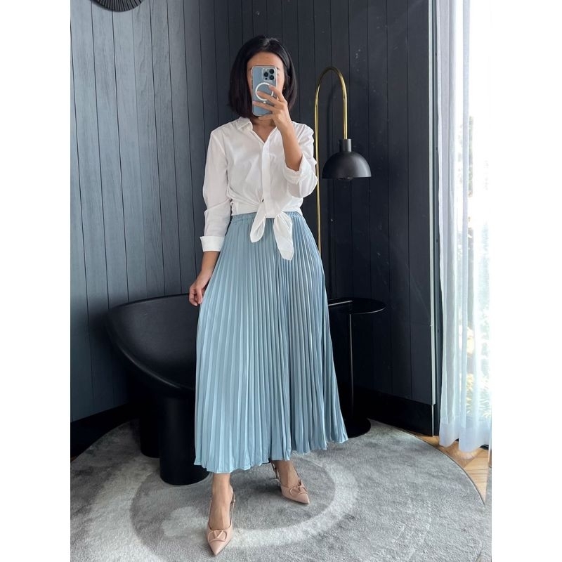 rok plisket preloved