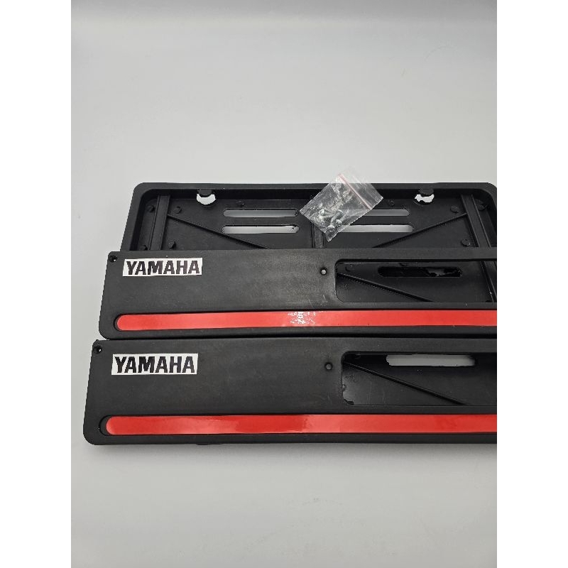 ￼1pasang Dudukan Plat Nomor Motor List Merah Stiker Yamaha - Tatakan Plat Nomor List Merah Yamaha