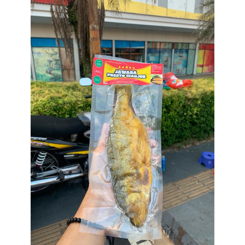 

Bandeng Presto Cianjur - Isi 1ekor