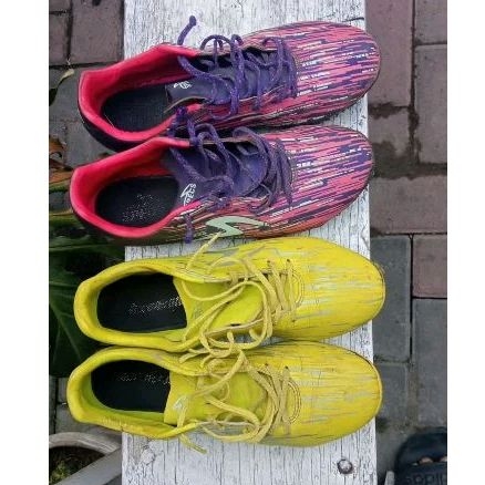Sepatu bola second original specs reborn