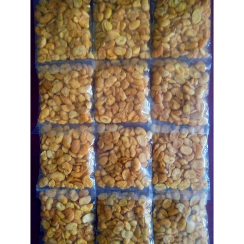

Kacang Koro Asin Kemasan 28gr isi 12pcs