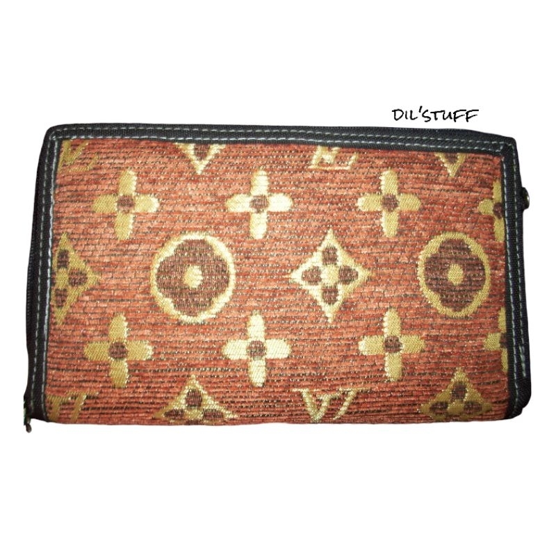 PRELOVED TAS SELEMPANG‼️ Slingbag Corduroy LV - TAN