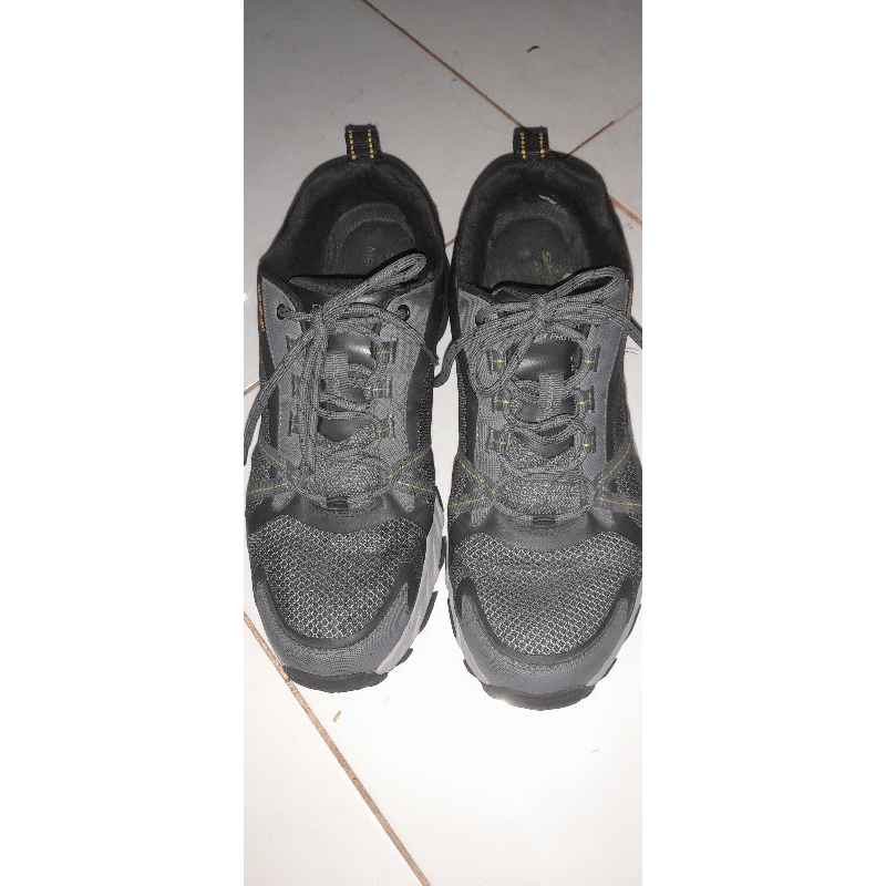 Skechers max protect good year