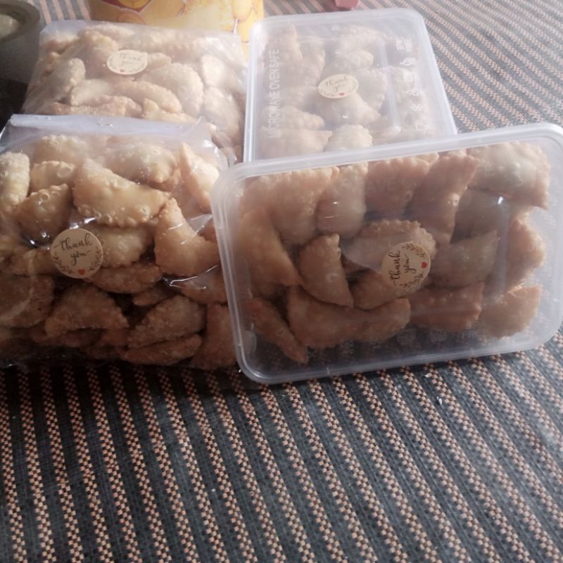 

Snack Pastel kering 2kg