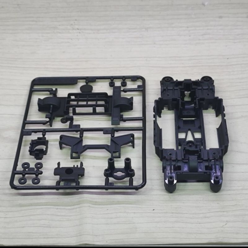 Tamiya Rep Chassis MS carbon Cutting / sudah dipotong