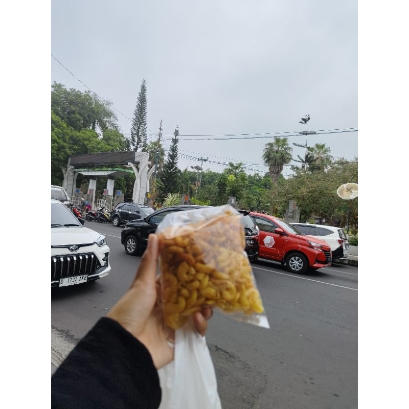 

makaroni mang ade citapen 250gr