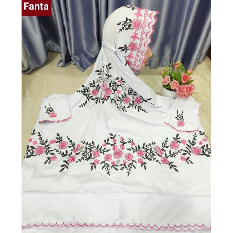 Mukena Terusan Dewasa Motif Bordir Bunga Tapak Dara Indah