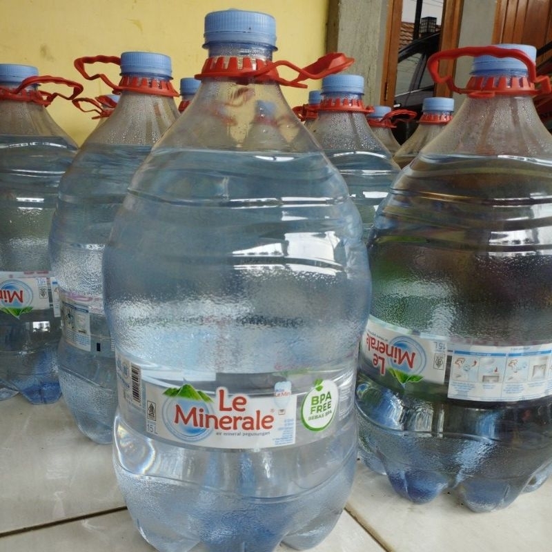 

Murahhh!!Air Minum Le mineral galon 15 liter