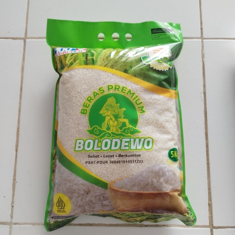

Beras Premium Bolodewo