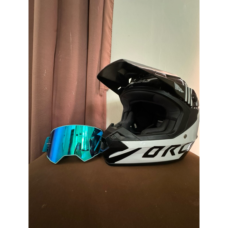 helm motor trail dan kacamata original orca rsv