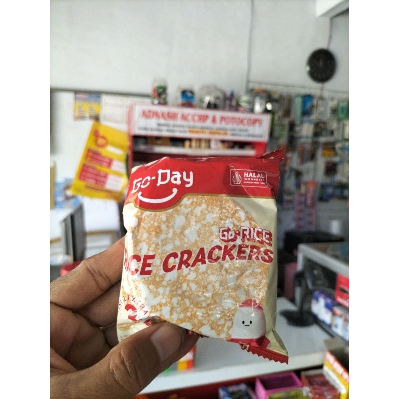 

GO RICE CRACKERS GO DAY ISI 3PCS