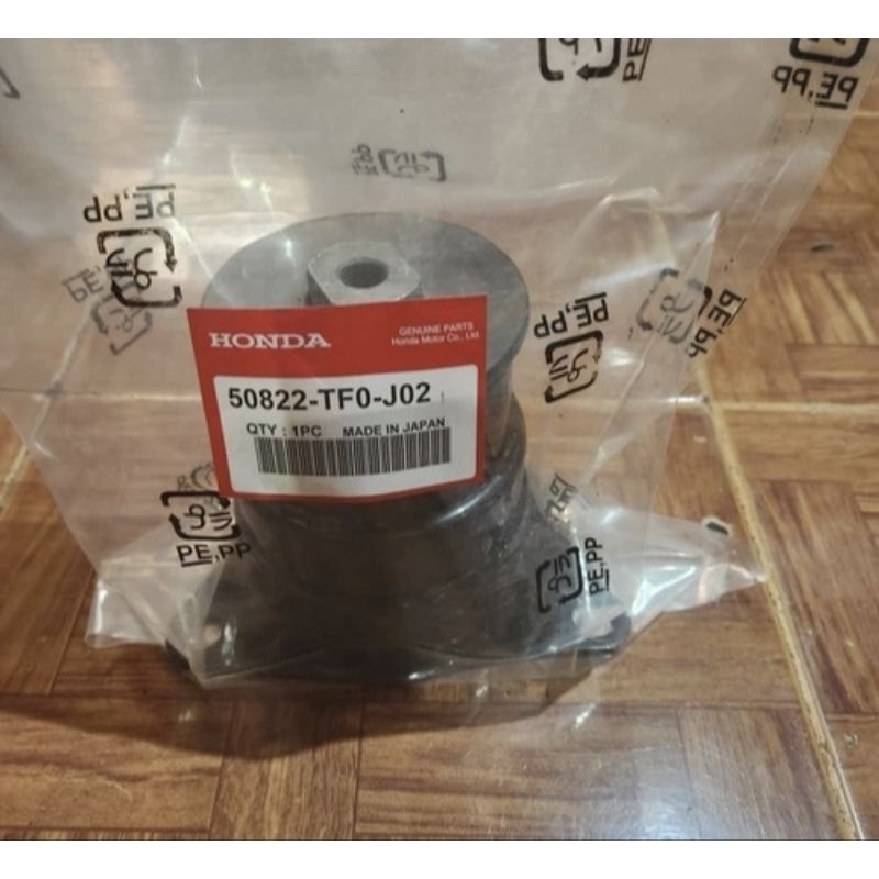 Engine mounting dudukan mesin kanan mobilio jazz rs brio 2014-2021 asli