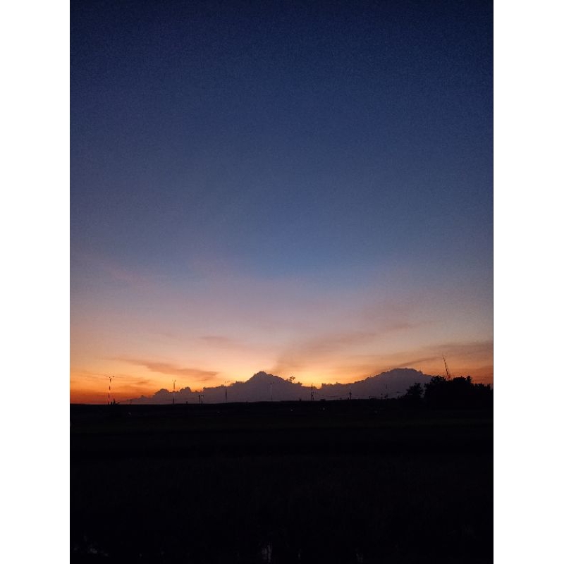 MEJA RAKITAN