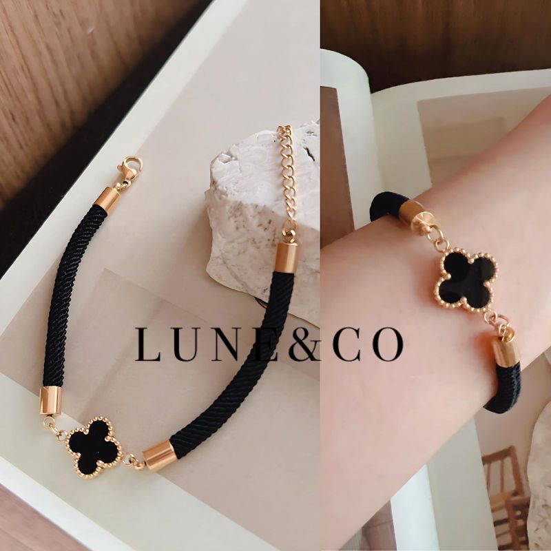 RS324 Gelang Wanita Clover Titanium Rantai Tali Hitam