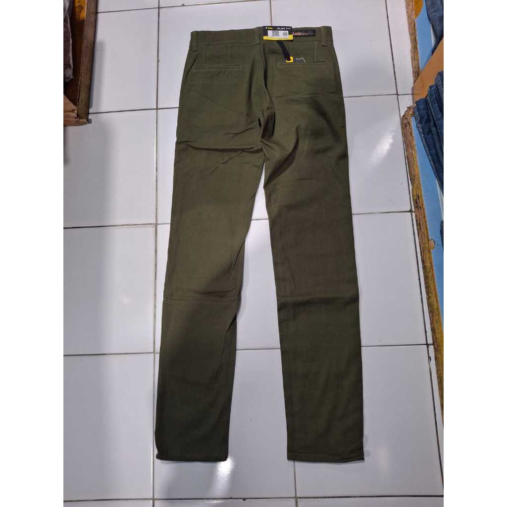 CELANA CHINO LOIS ORIGINAL QUALITY
