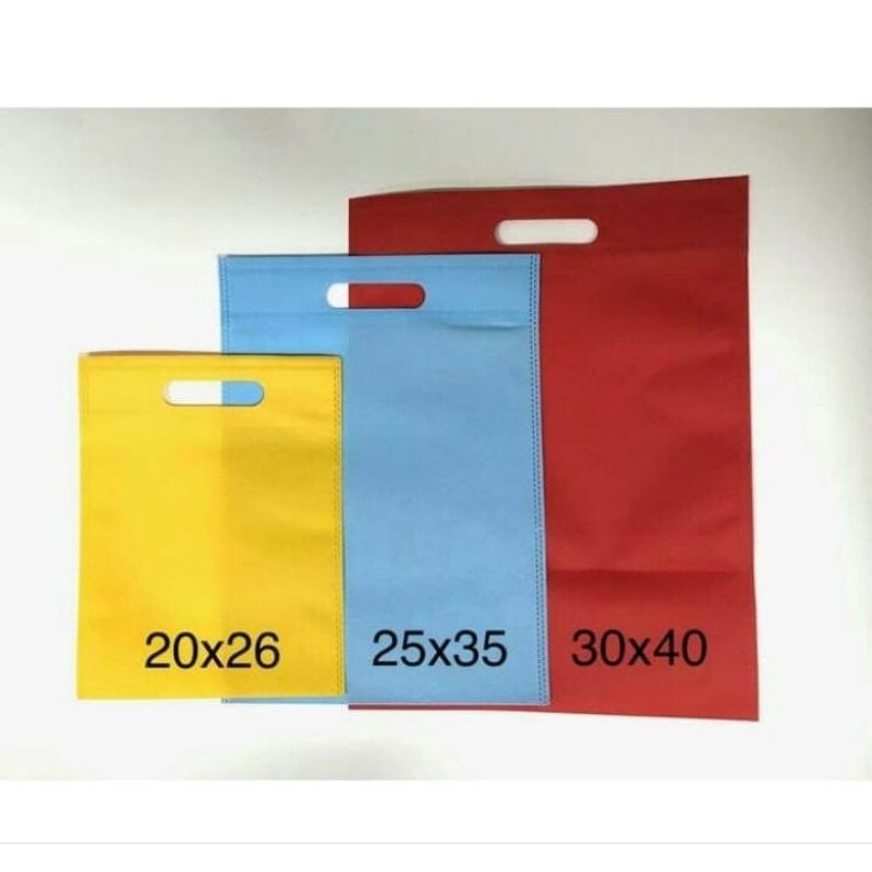 

Tas goody bag belanja spunbond 20 x 26 cm