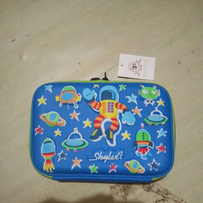 

Tempat Pensil anak-anak Astronot 3D timbul Motif astronot