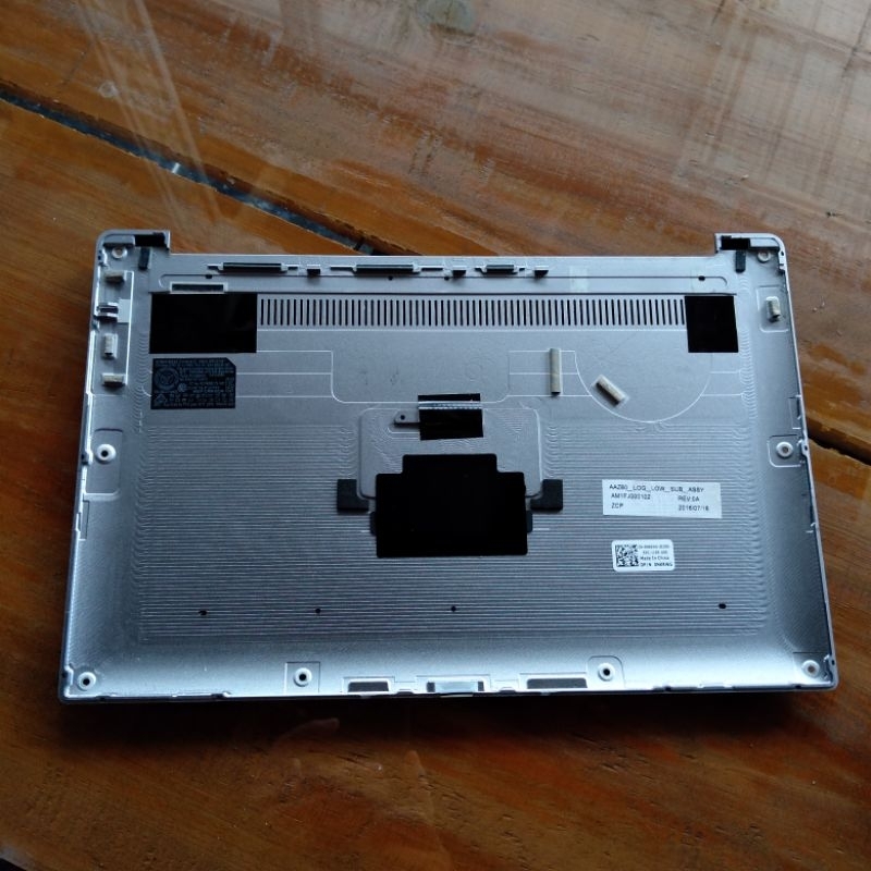 casing bawah dell xps 13 model p54g