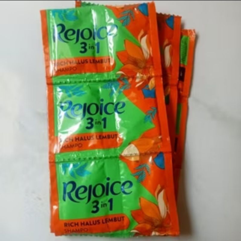 Rejoice 3 in 1 Sachet 1 Renceng isi 12 Sachet