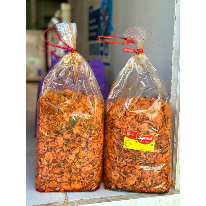

Sosreng pedas daun jeruk 2kg (Sosis goreng)