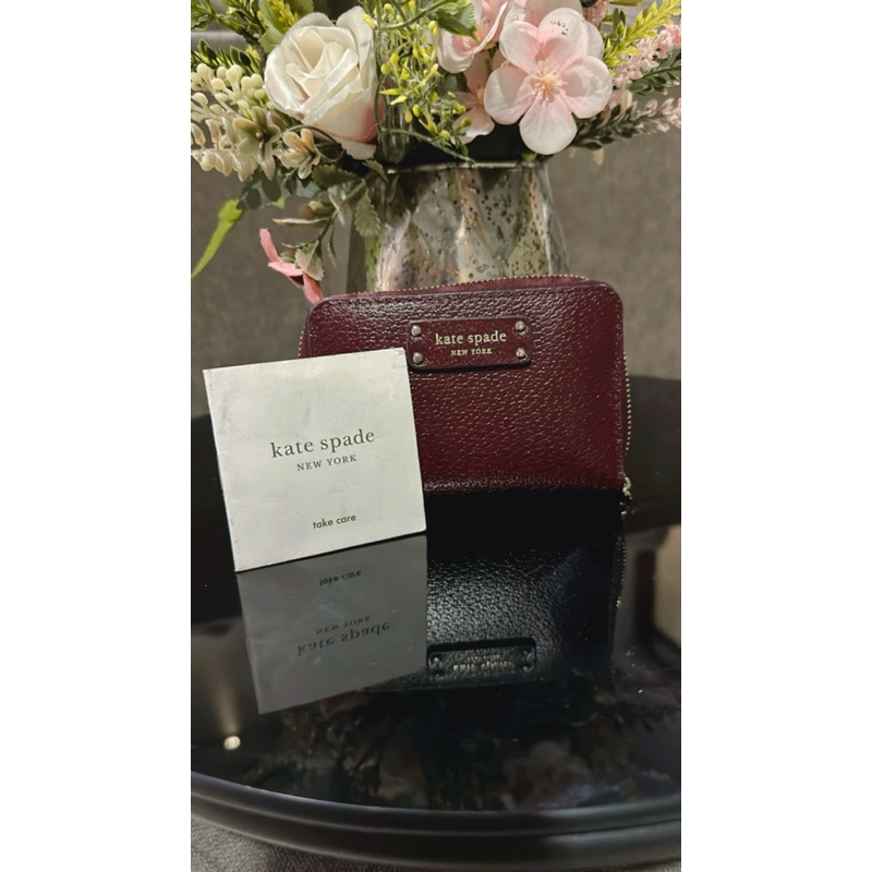 Preloved /mini wallet kate spade