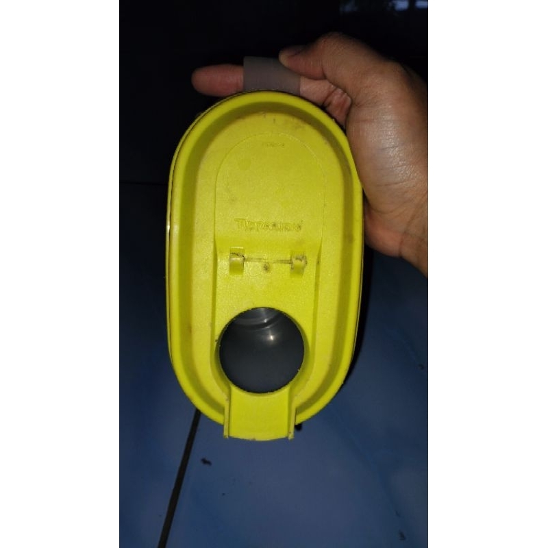 Teko Second Tupperware 1Liter Tanpa Katup Penutup
